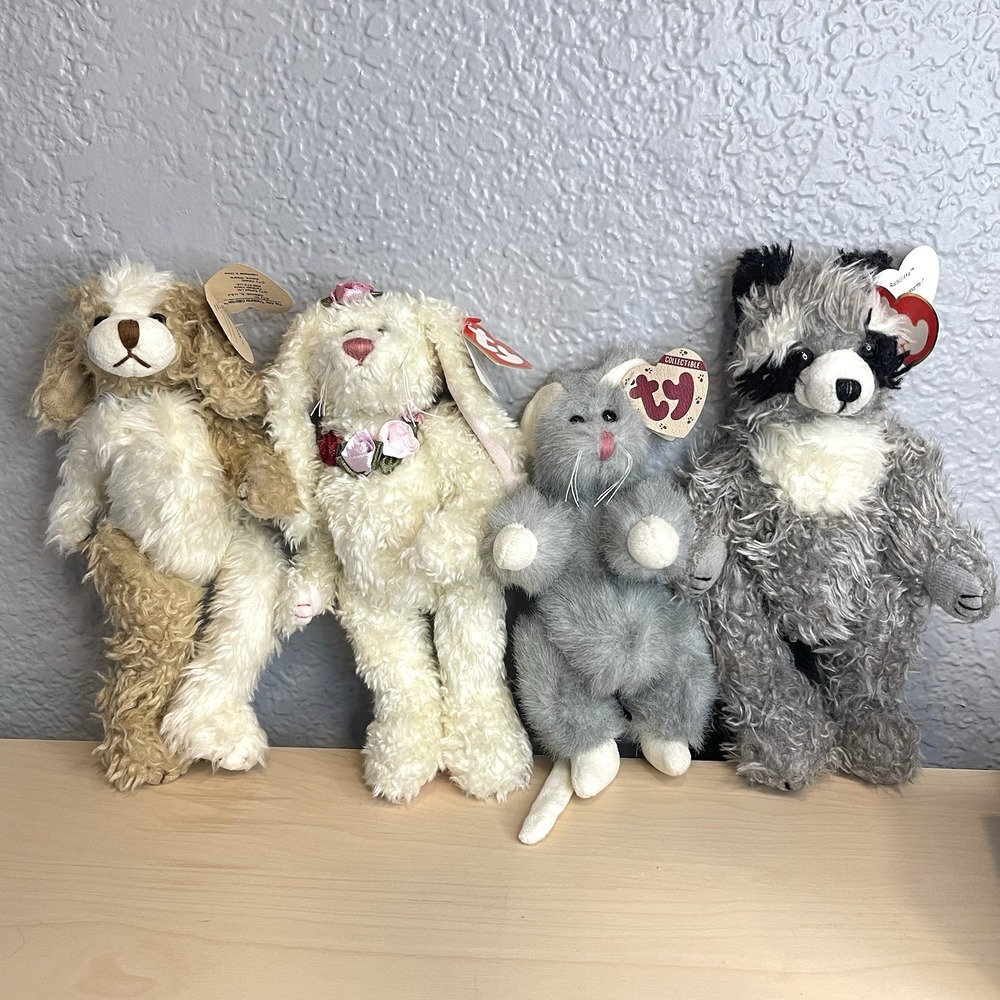 Vintage‎ 1993 Ty Attic Treasures Beanie Plush Scruffy Radcliffe Squeaky Rosalyne